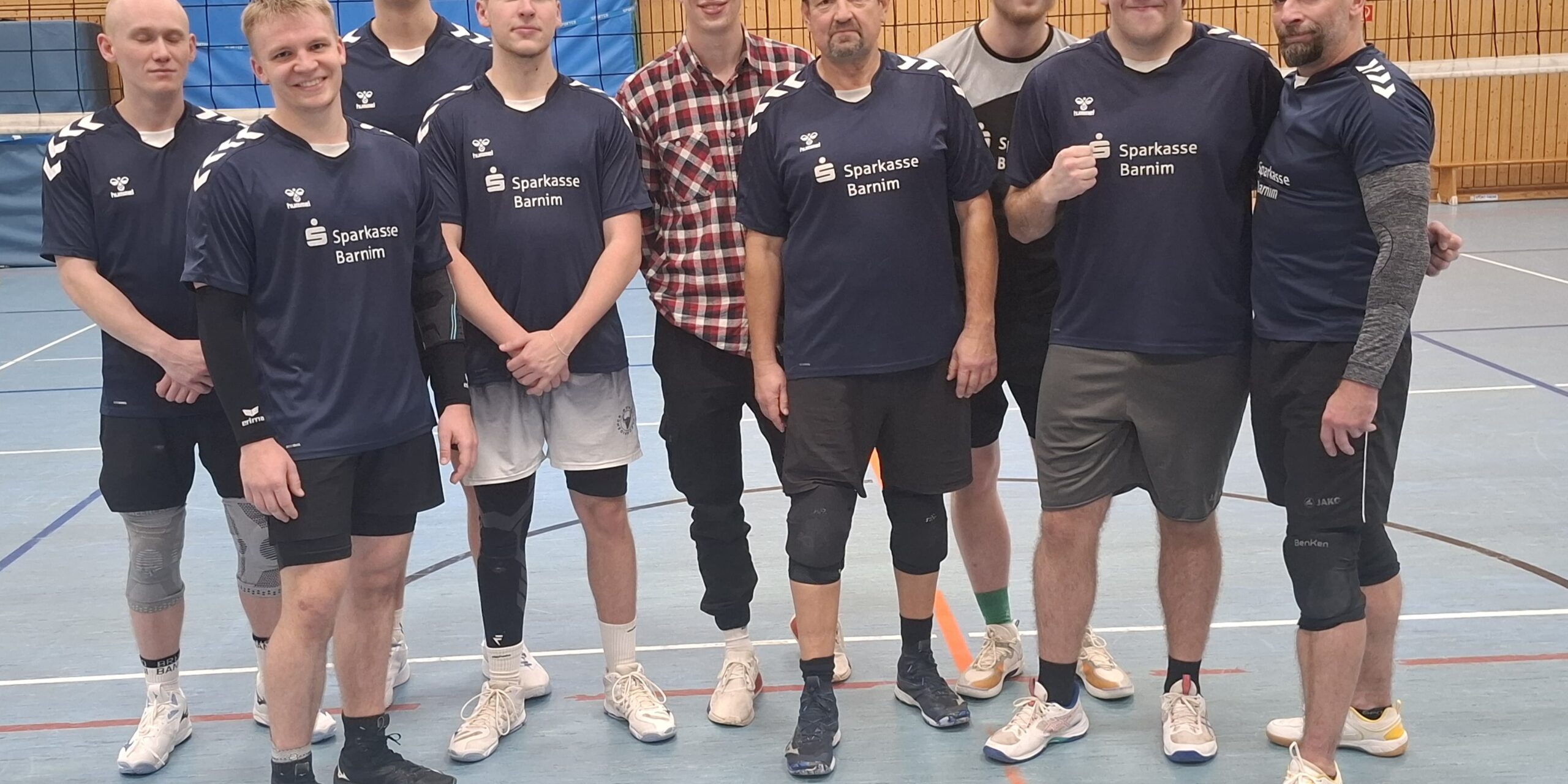 2025-11-17 – Volley-Bombas vs. Blau-Weiß Wriezen (2)